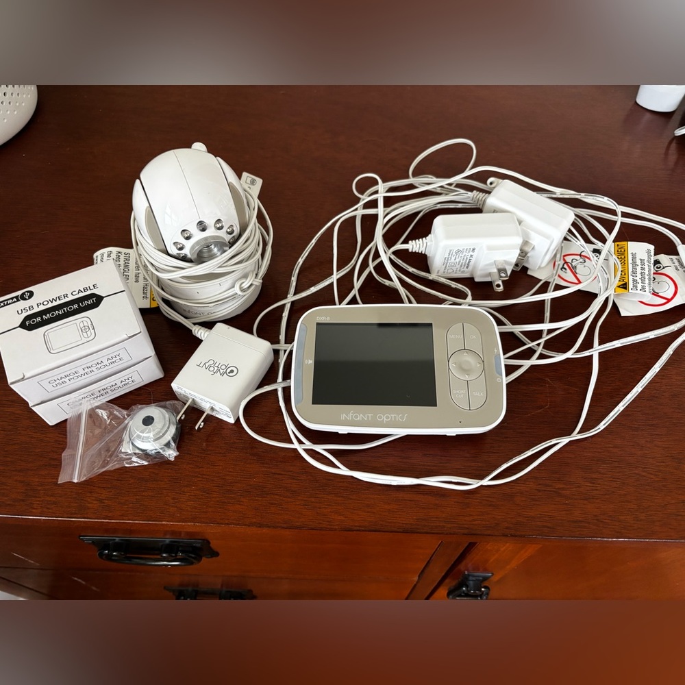 Infant Optics Baby Monitor with Camera